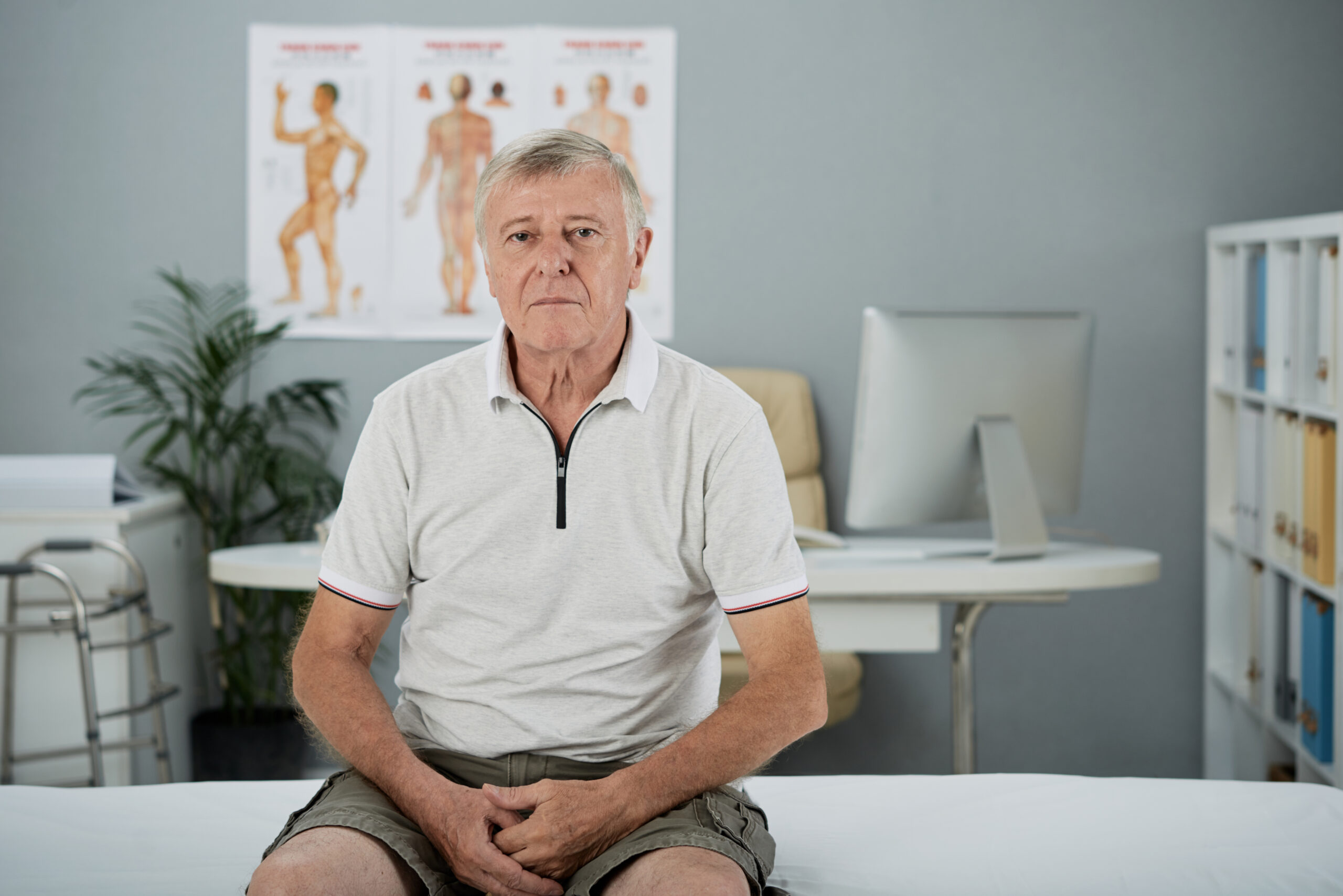 HAE vs. Hemorrhoidectomy: Comparing Hemorrhoid Treatment Options