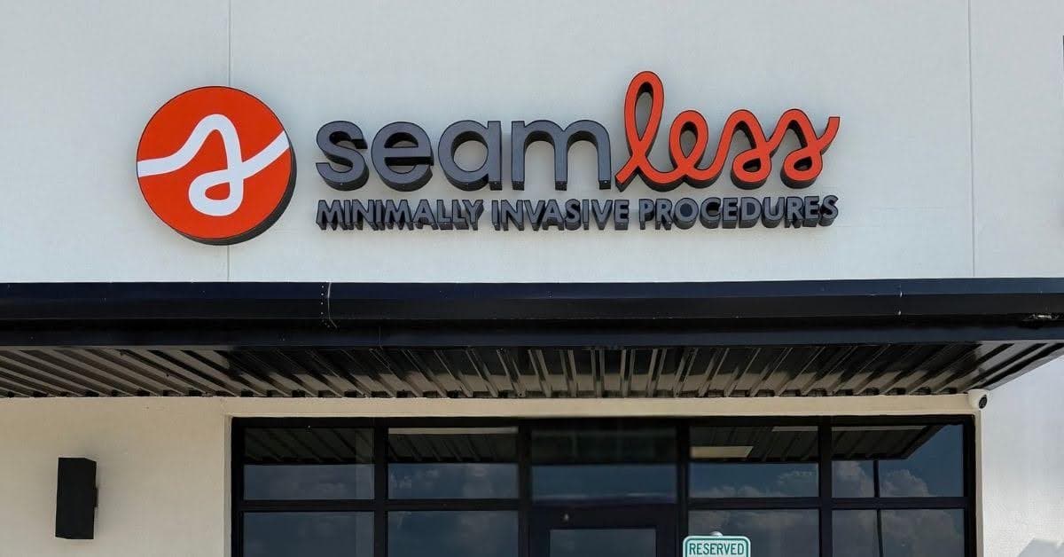 Seamless Minimally Invasive Procedures sign on the exterior of a Seamless Medical Centers building